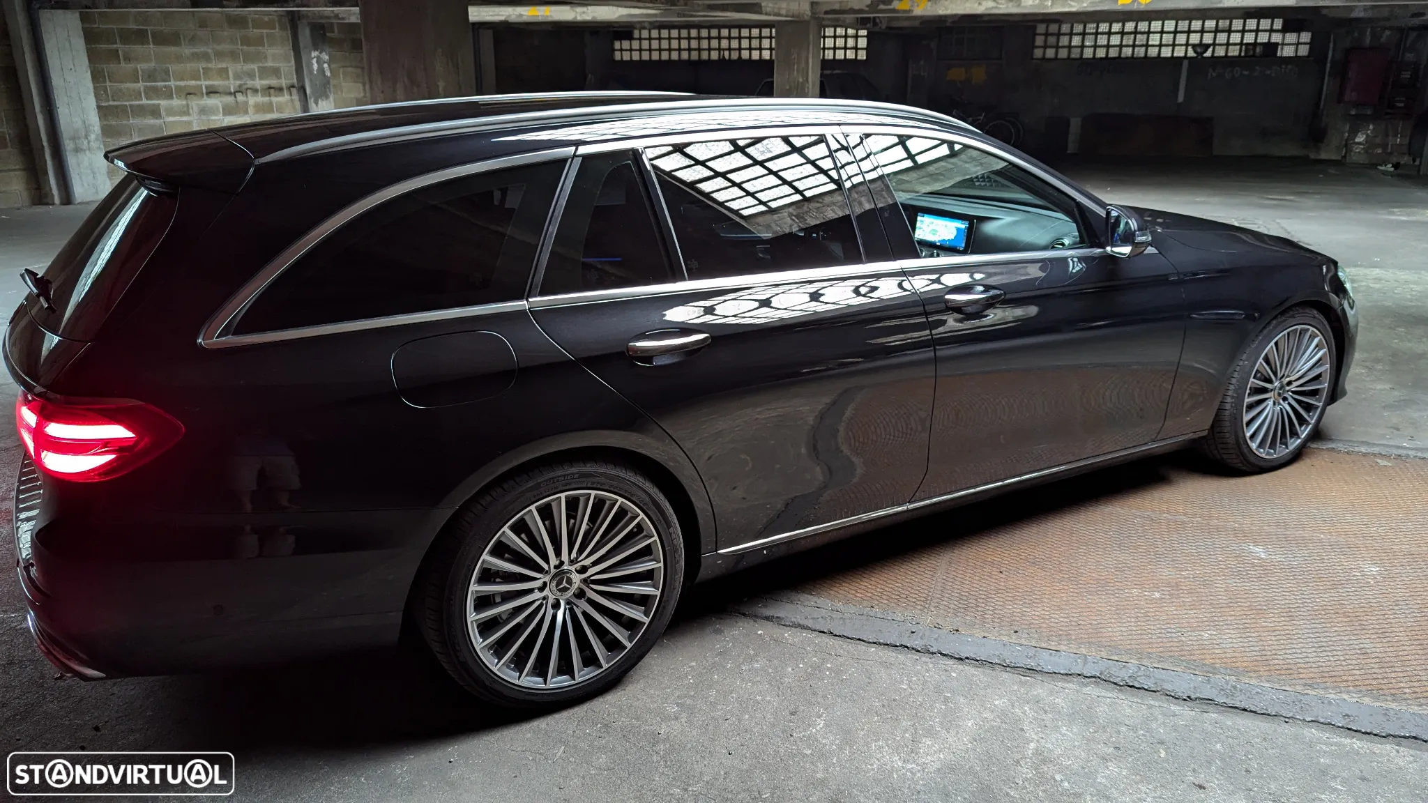 Mercedes-Benz E 220 d Avantgarde 7L - 2