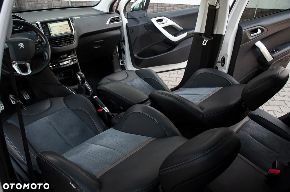 Peugeot 208 PureTech 110 Stop & Start Tech Edition - 24