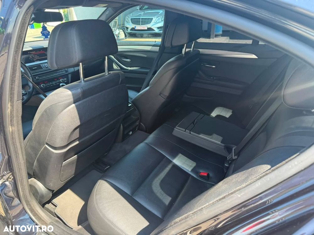 BMW Seria 5 530d AT - 8