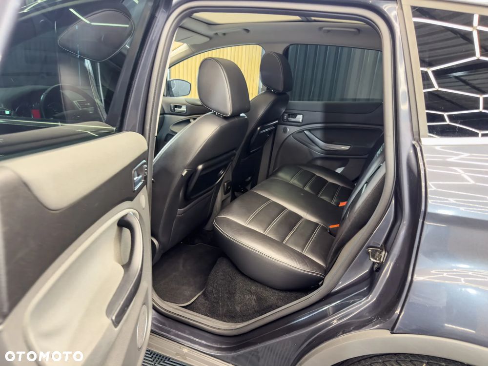 Ford Kuga 2.0 TDCi Titanium - 15