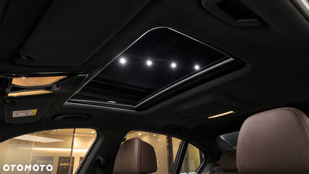 BMW Seria 7 740Li xDrive sport - 15