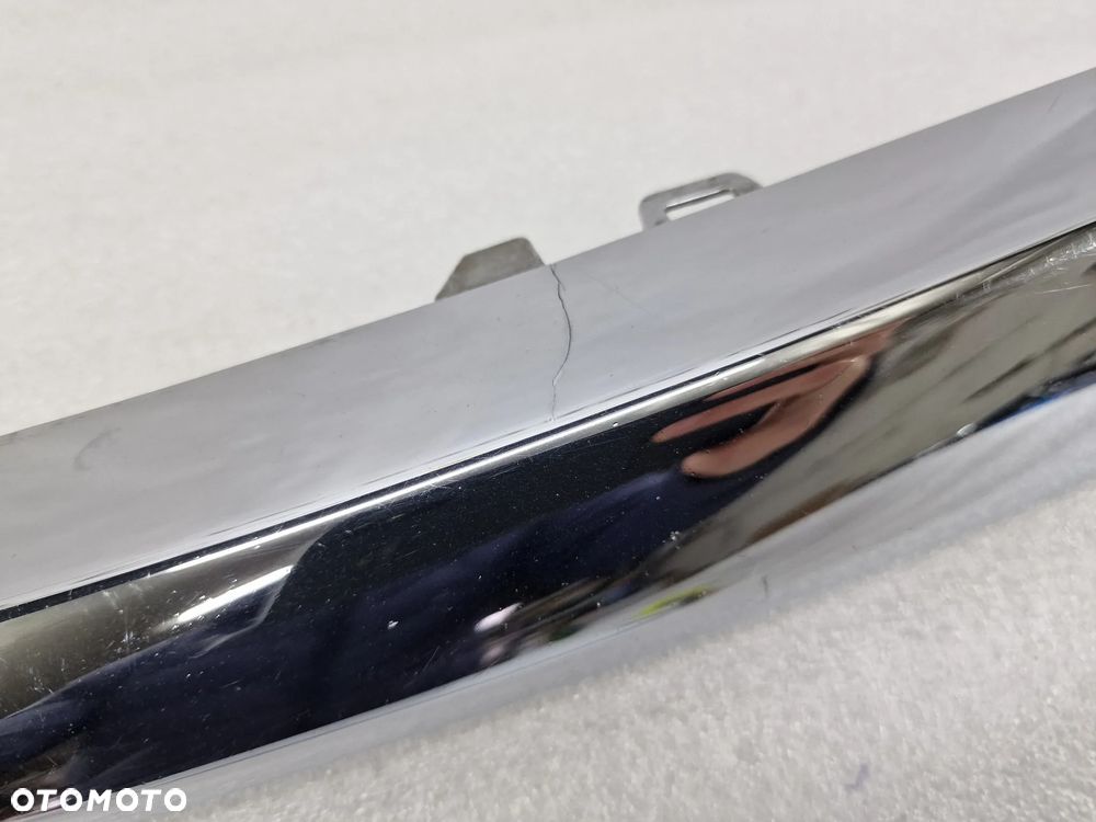 JAGUAR XF LIFT 11- LEWA LISTWA CHROM , NR CX23-17C753 , NR AUKCJI C/63 - 8