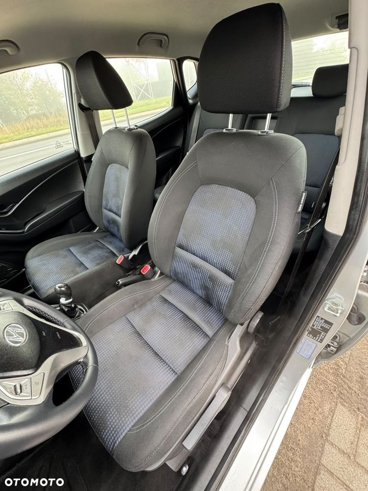 Hyundai ix20 1.4 CRDi Comfort blue - 13
