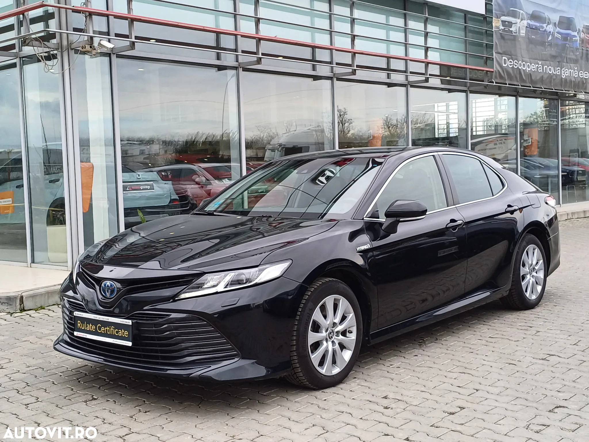 Toyota Camry 2.5 Hybrid Business - 2