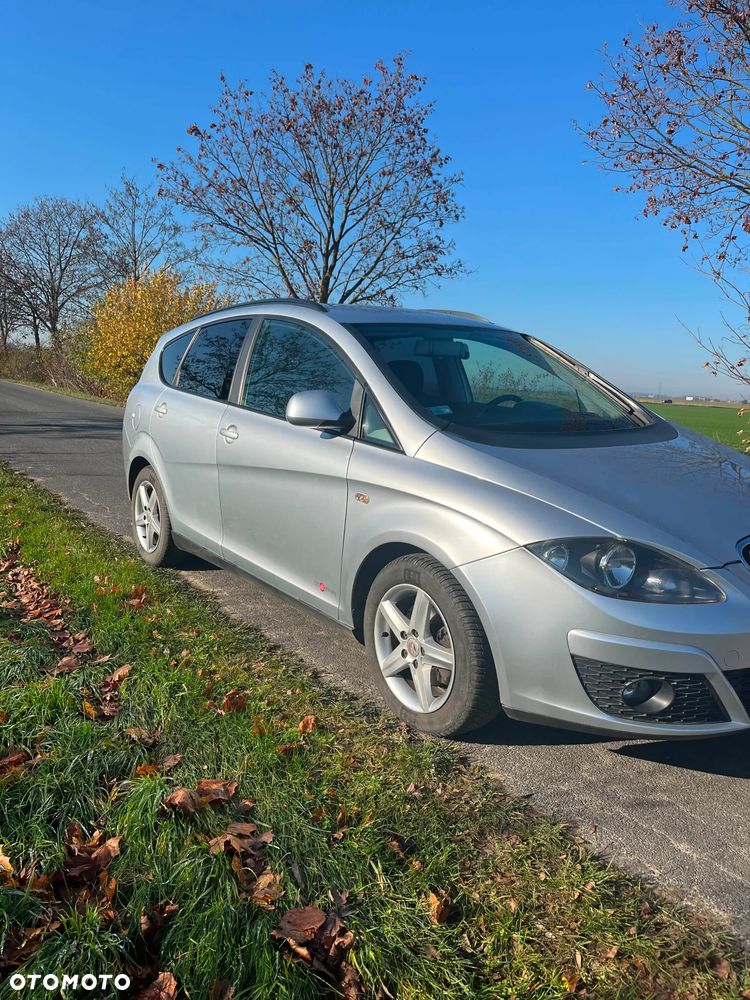 Seat Altea XL 1.6 TDI DPF CR Style Copa - 2