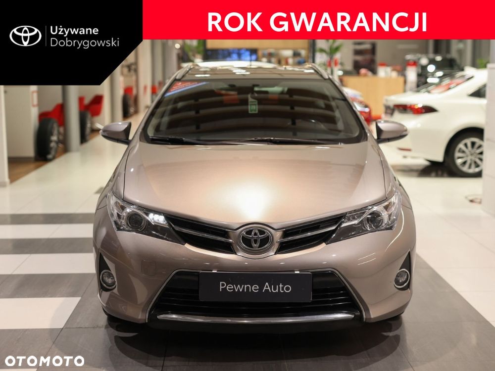 Toyota Auris - 2
