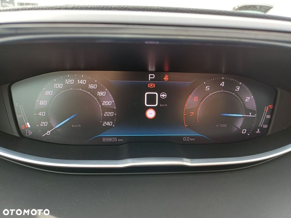 Peugeot 3008 1.2 PureTech Allure Pack S&S EAT8 - 29