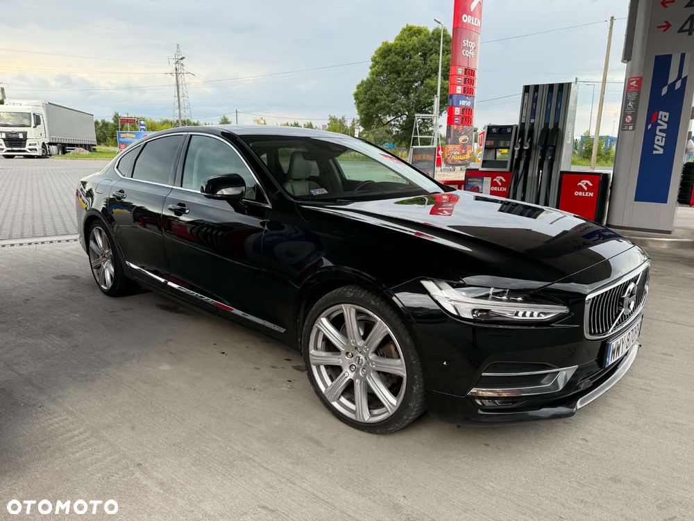 Volvo S90 - 1