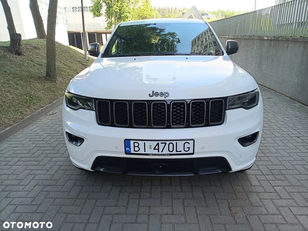Jeep Grand Cherokee - 2