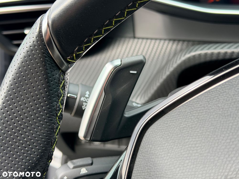 Peugeot 2008 1.5 BlueHDi GT S&S EAT8 - 32