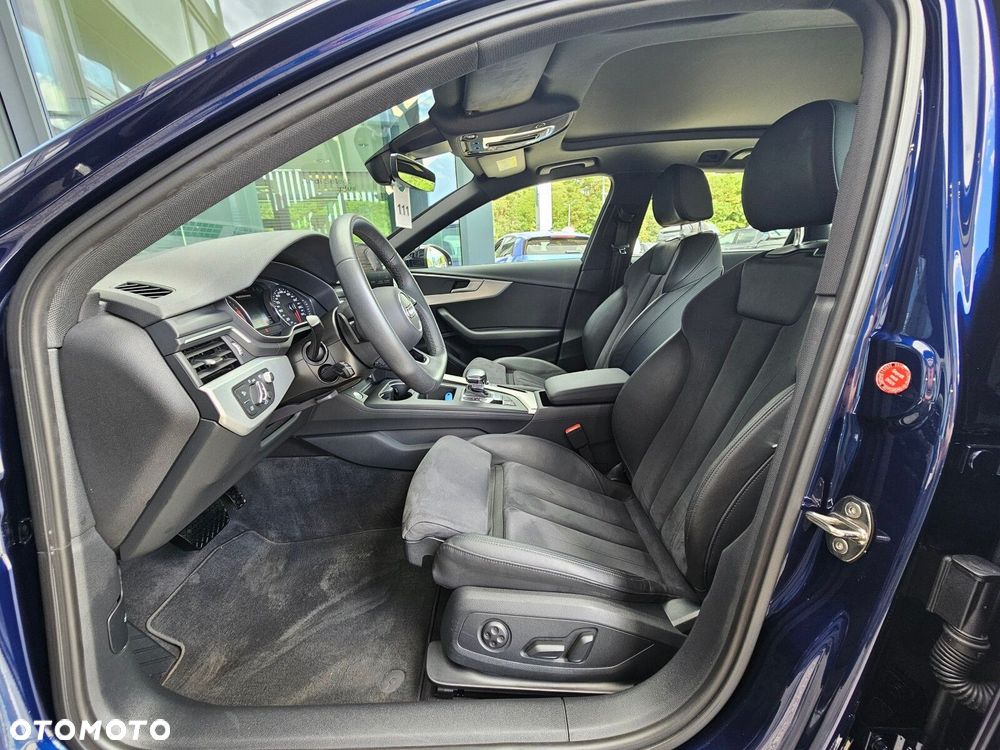 Audi A4 Allroad - 11