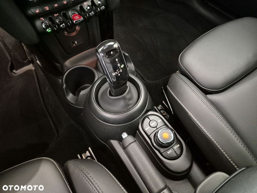 MINI Cooper - 17