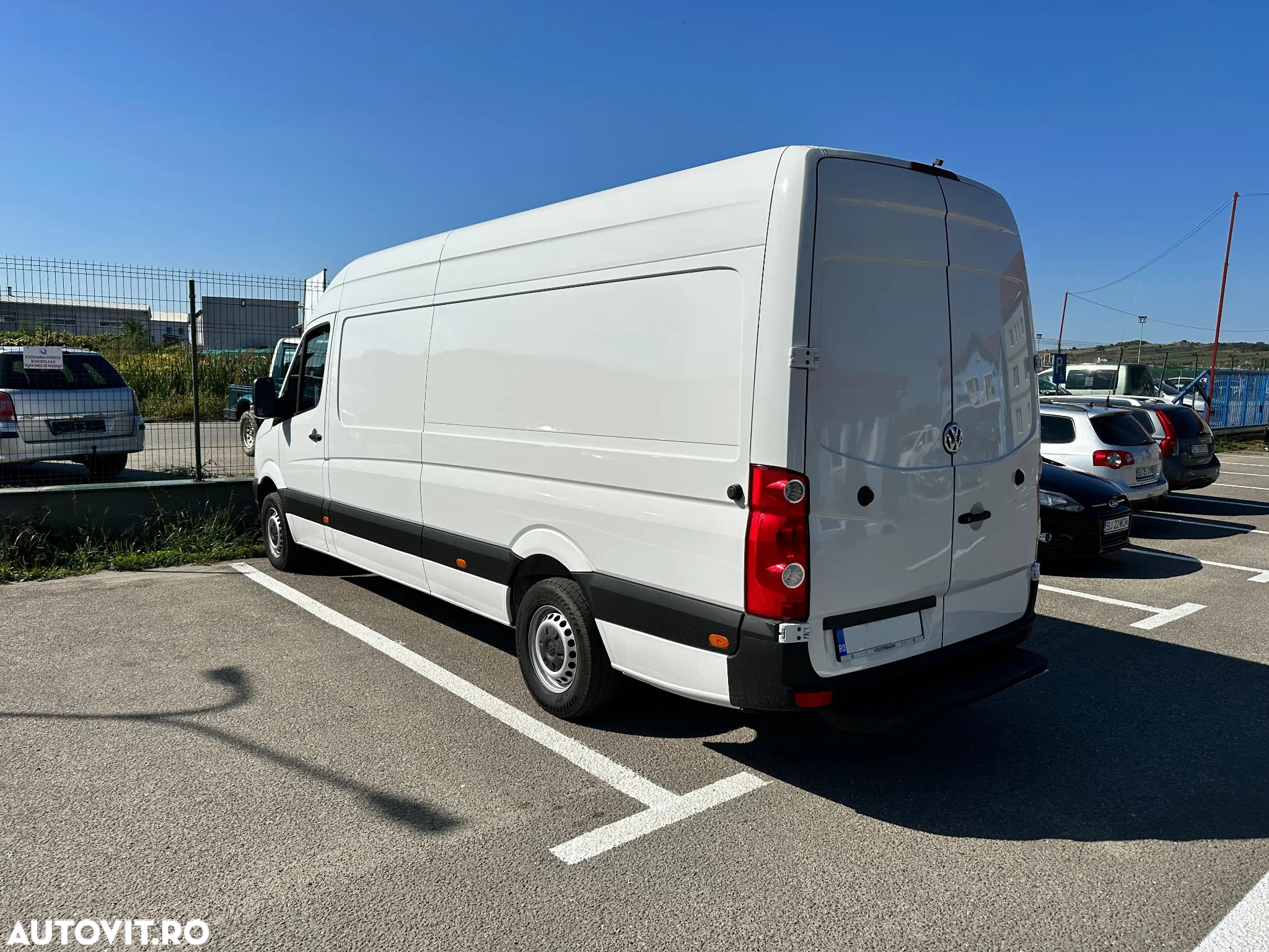 Volkswagen Crafter 35 2.0 TDI CD LWB - 2