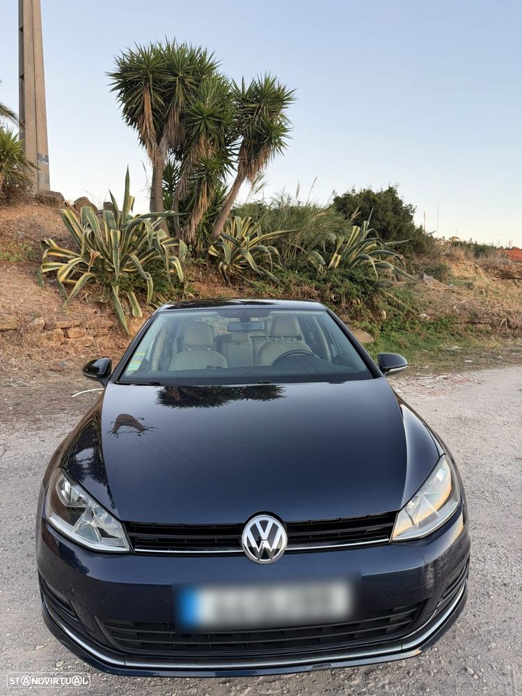 VW Golf 1.6 TDi Highline DSG - 2