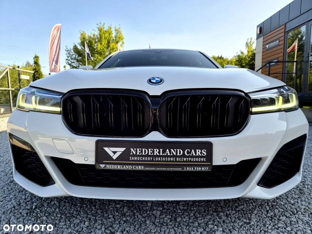 BMW Seria 5 520e M Sport sport - 40