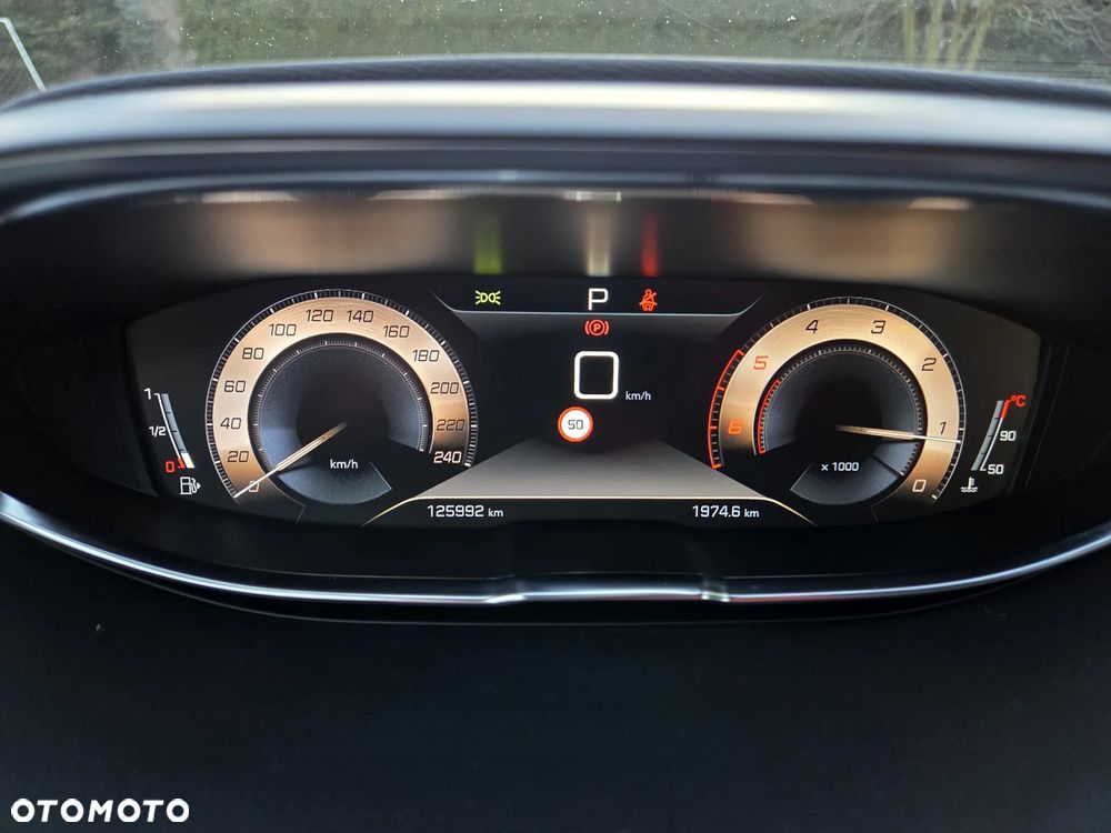 Peugeot 5008 1.5 BlueHDi GT Pack S&S EAT8 - 38