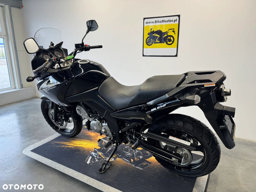 Suzuki DL - 6