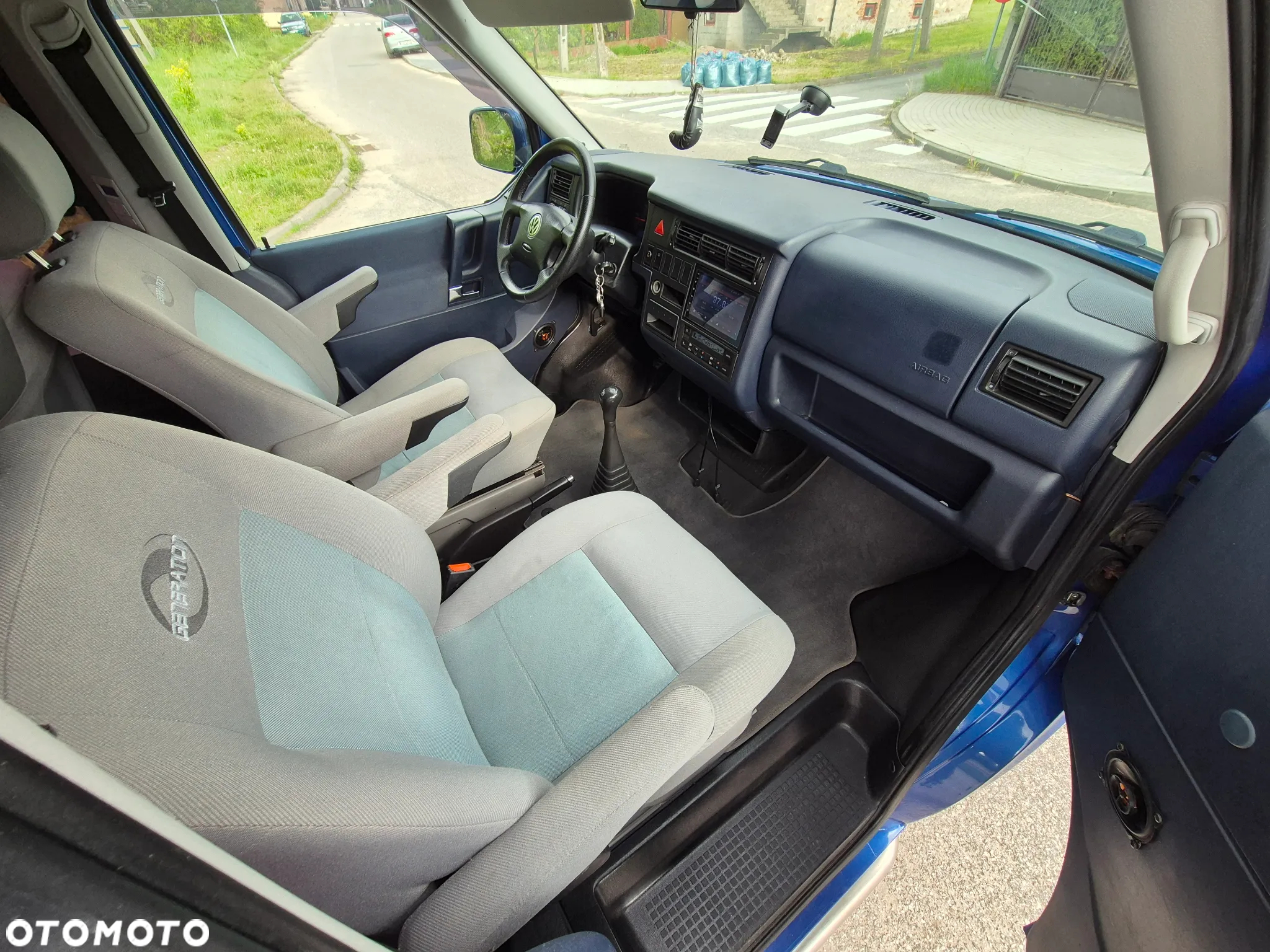 Volkswagen Caravelle TDI Basis / CL - 29
