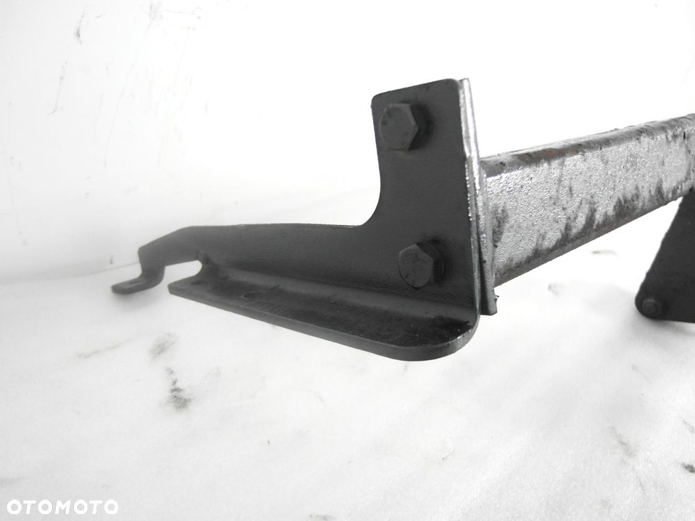 HAK TOYOTA COROLLA Verso E12 - 3