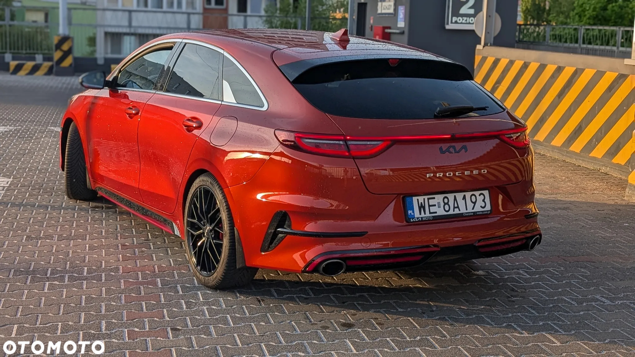 Kia ProCeed 1.6 T-GDI GT DCT - 4
