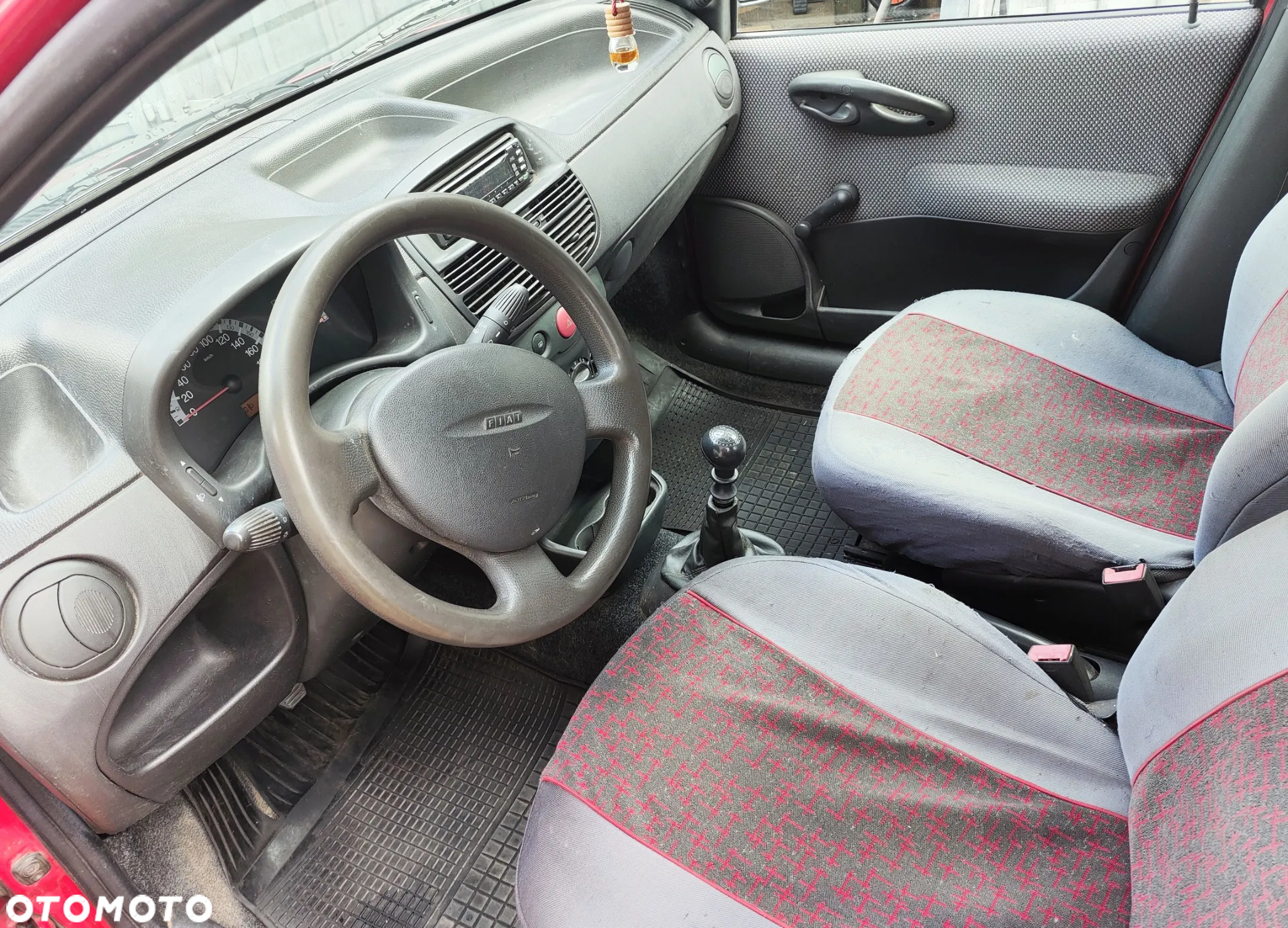 Fiat Punto 1.2 8V - 10