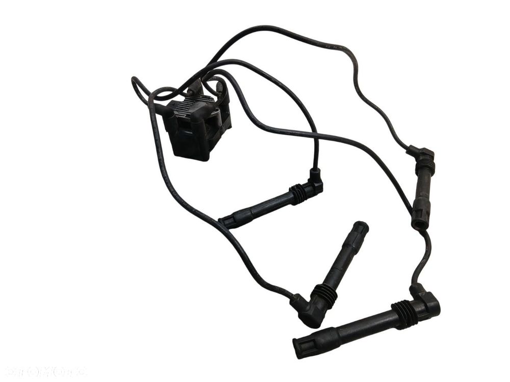 CEWKA ZAPŁONOWA KABLE AUDI A3 8L 1.8 R0101C00100 A3 8L 1.8 - 2
