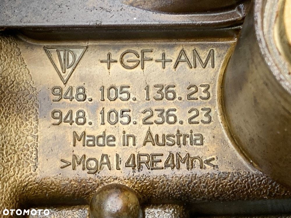 POKRYWA ZAWORÓW  PORSCHE PANAMERA (970) 2009 - 2017 4.8 4S 294 kW [400 KM] benzyna 2009 - 2013 - 5