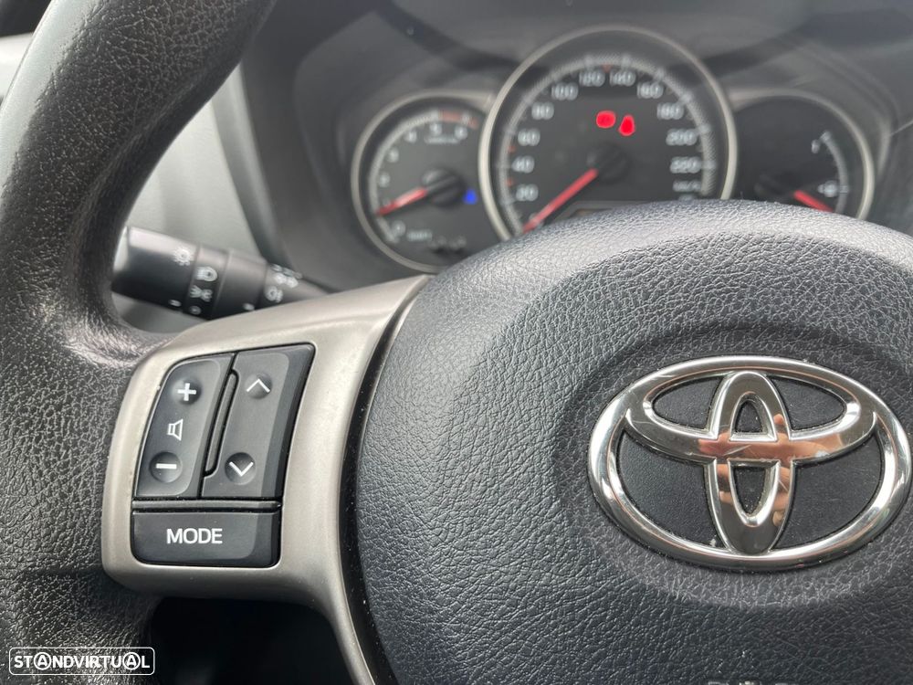 Toyota Yaris 1.4 D-4D ACtive+AC - 15