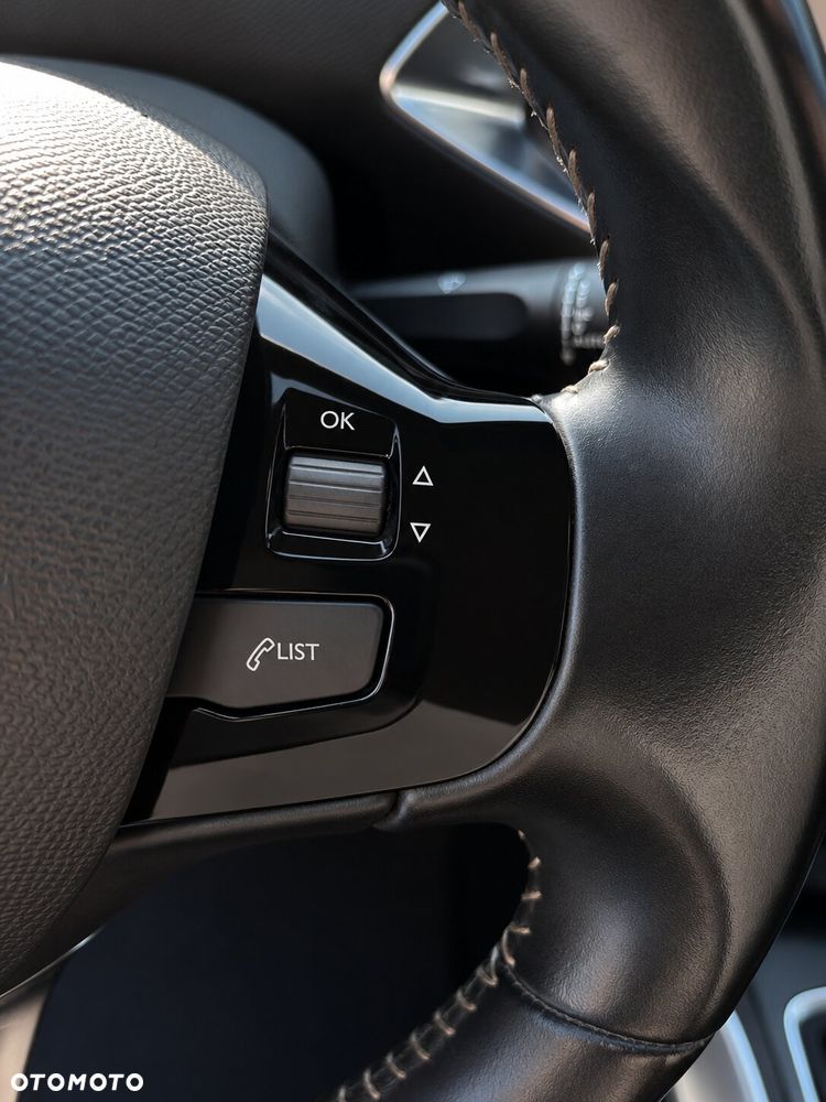 Peugeot 308 PureTech 130 Stop & Start Allure - 24