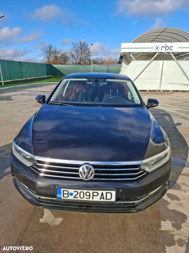 Volkswagen Passat 2.0 TDI DSG 4Motion Highline - 8