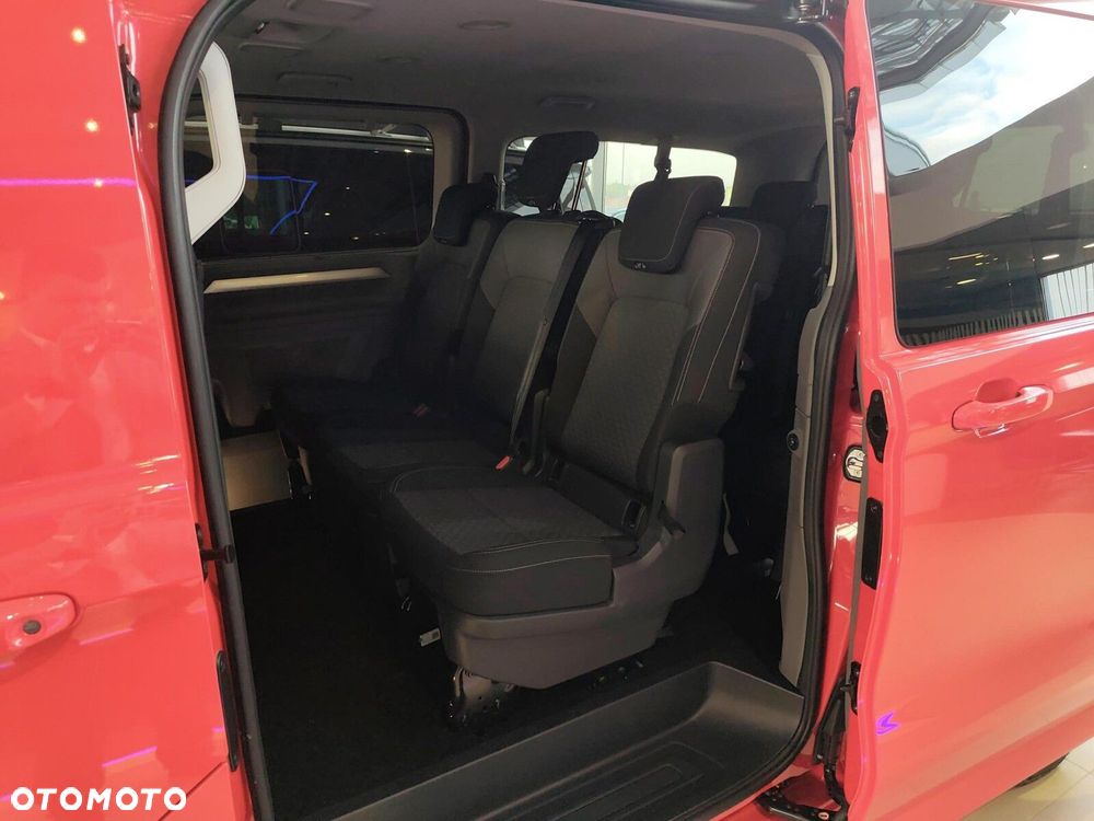 Volkswagen Caravelle - 26