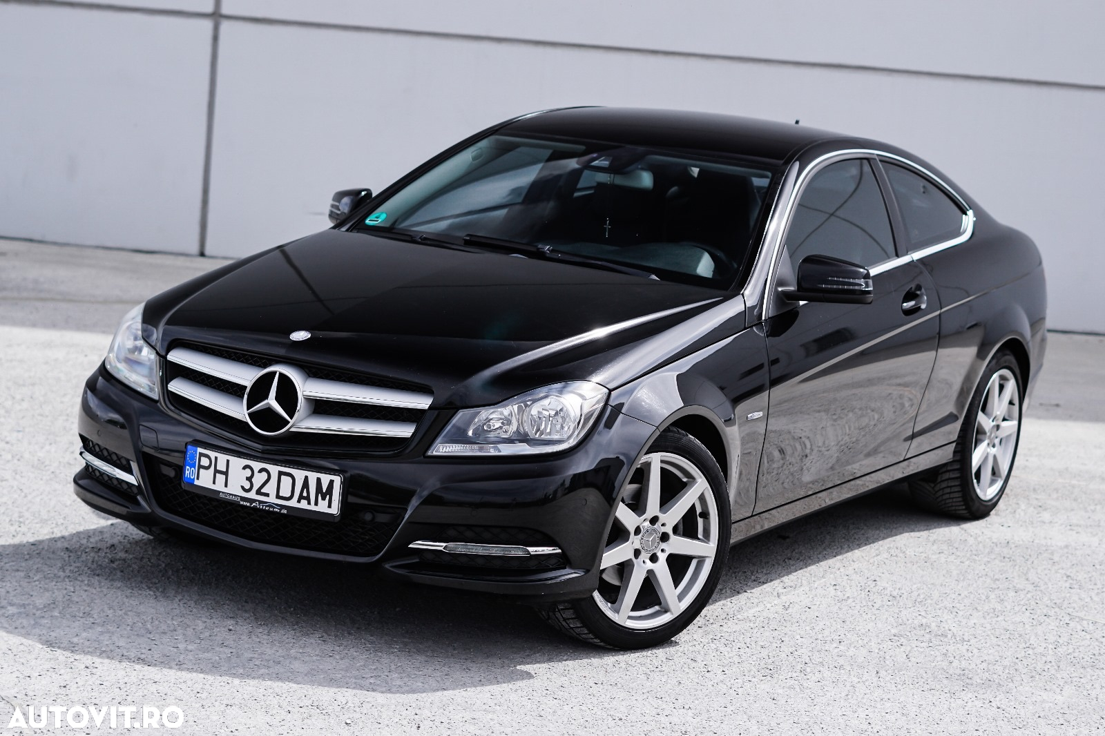 Mercedes-Benz C - 4