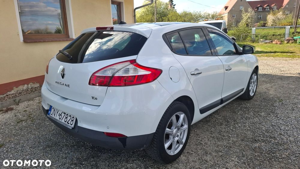 Renault Megane TCe 130 Night and Day - 10