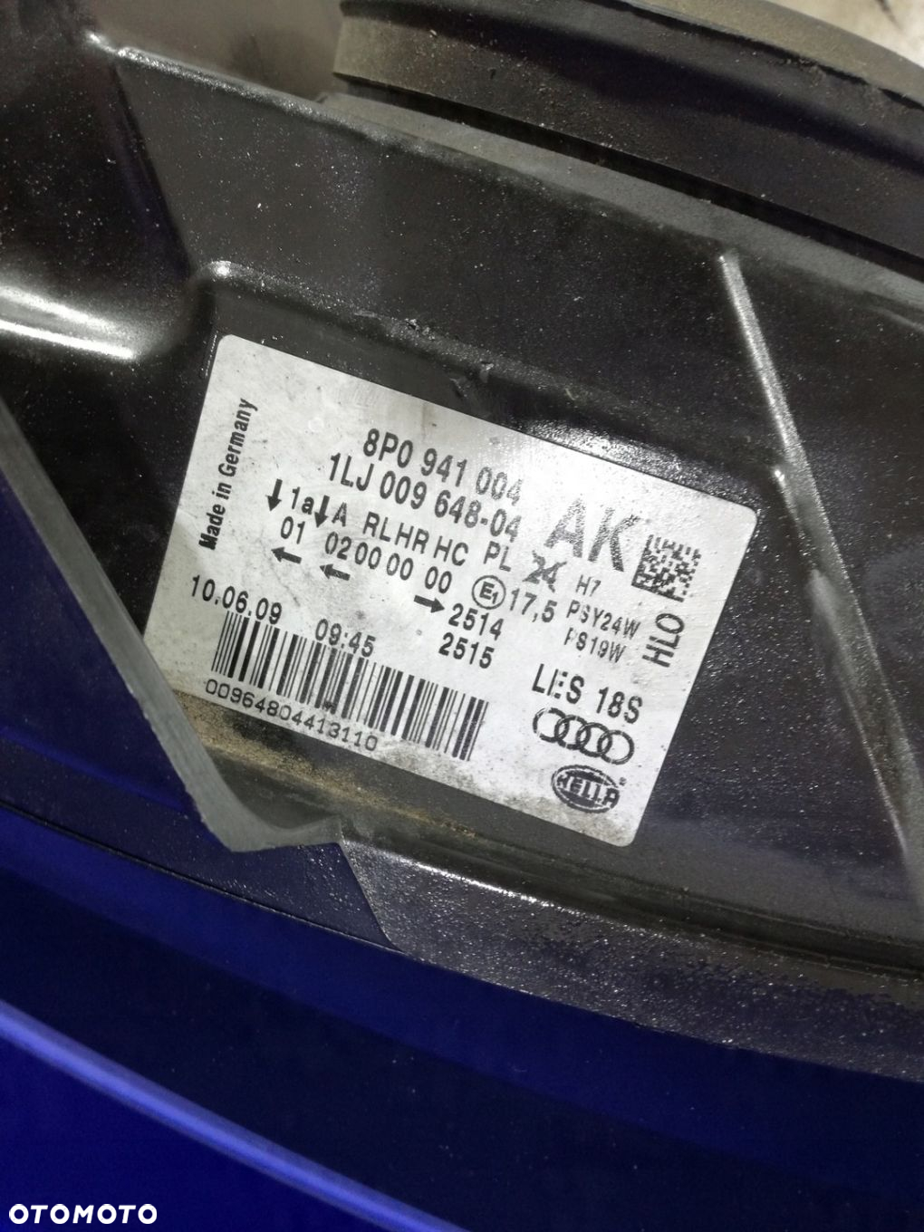 Audi A3 8P Lift 08/12 lampa reflektor przód prawa Anglik - 4