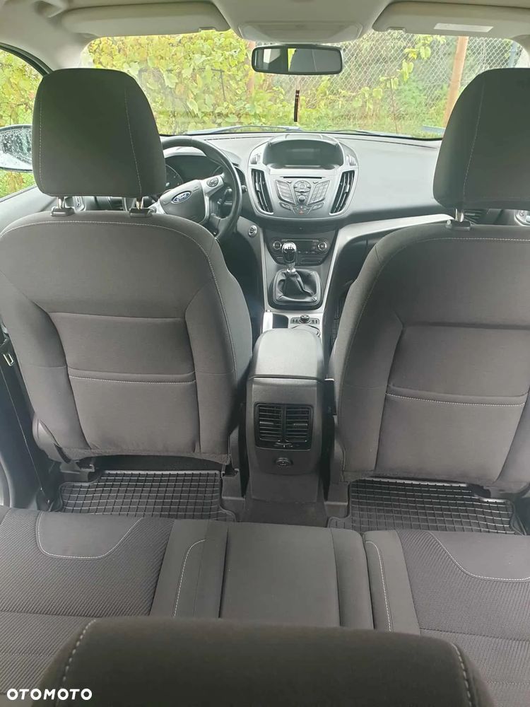 Ford Kuga 2.0 TDCi Trend - 4
