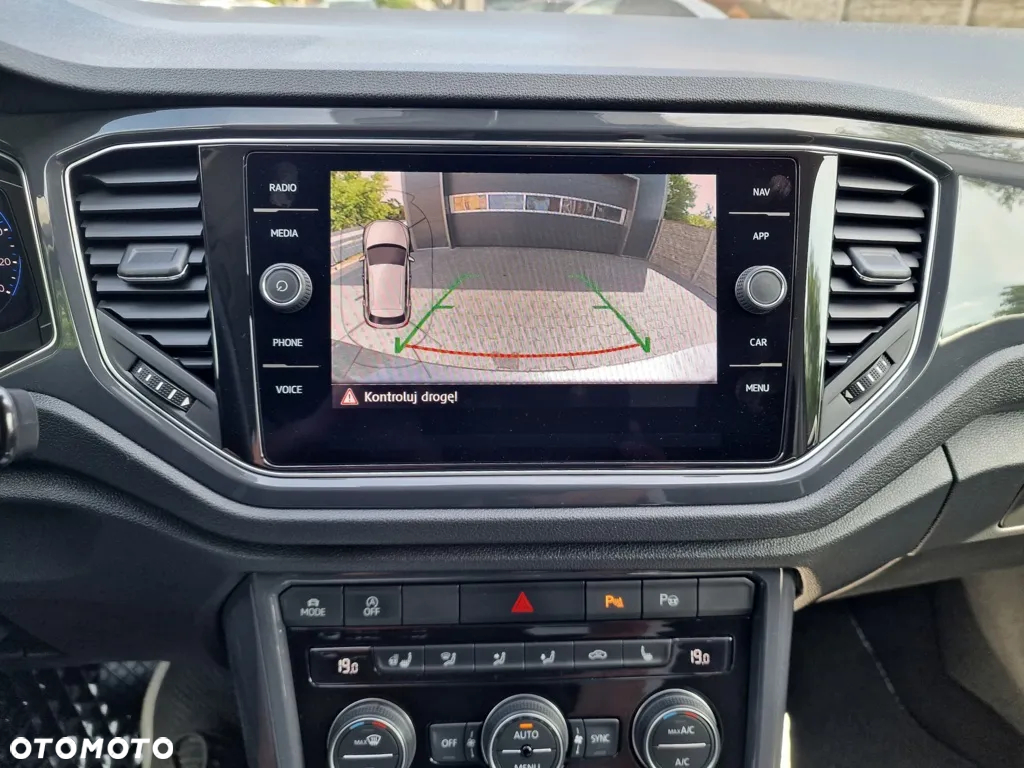 Volkswagen T-Roc 2.0 TDI SCR DSG Sport - 4