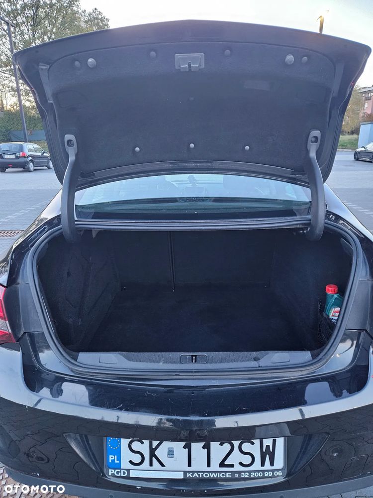 Opel Astra 1.6 CDTI Essentia S&S - 15