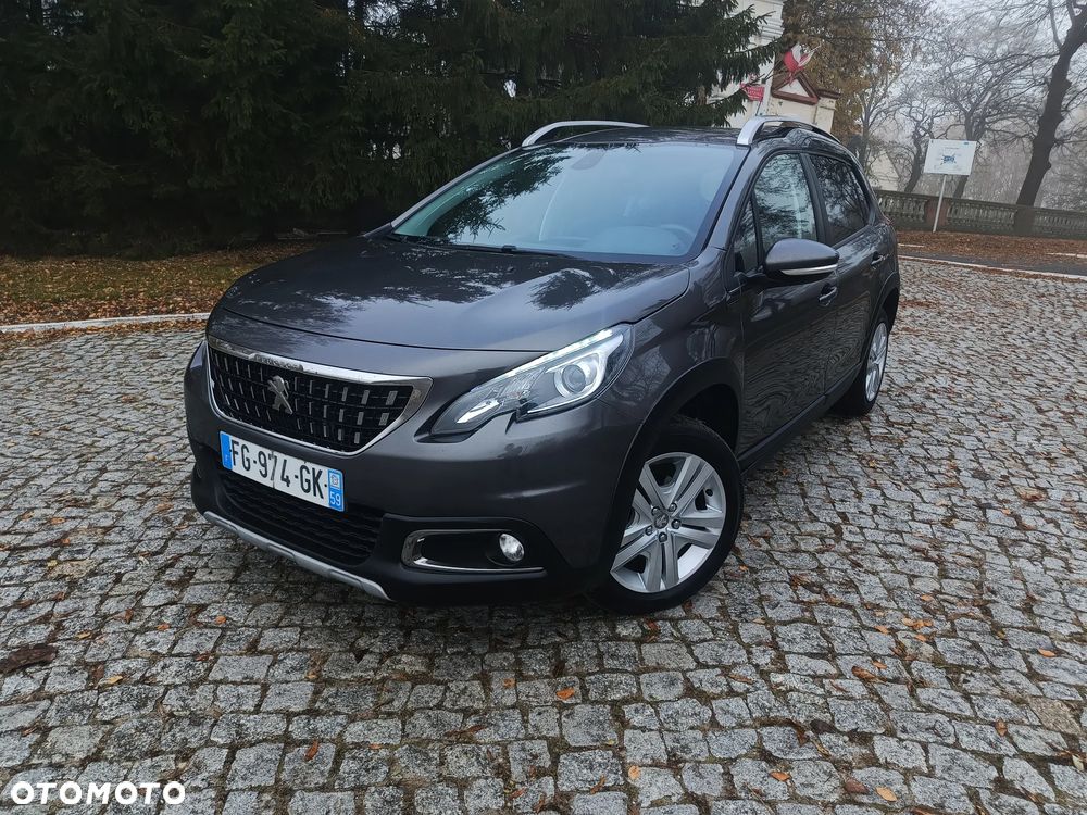 Peugeot 2008 PureTech 82 Signature - 8