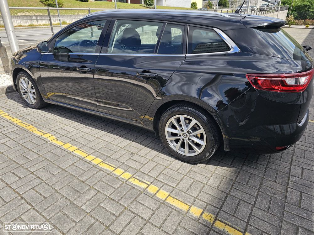 Renault Mégane Sport Tourer 1.5 dCi Comfort SS - 8