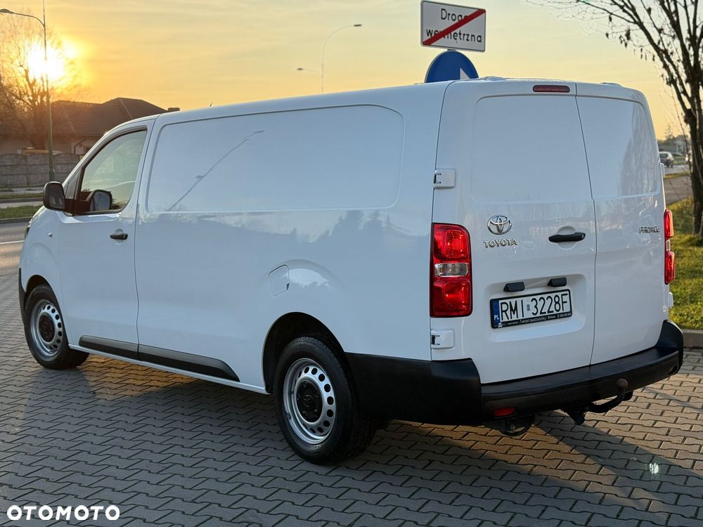 Toyota Proace Furgon - 2