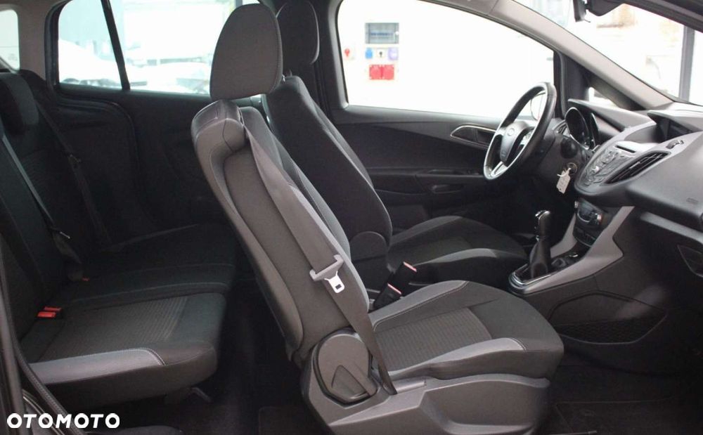 Ford B-MAX - 13