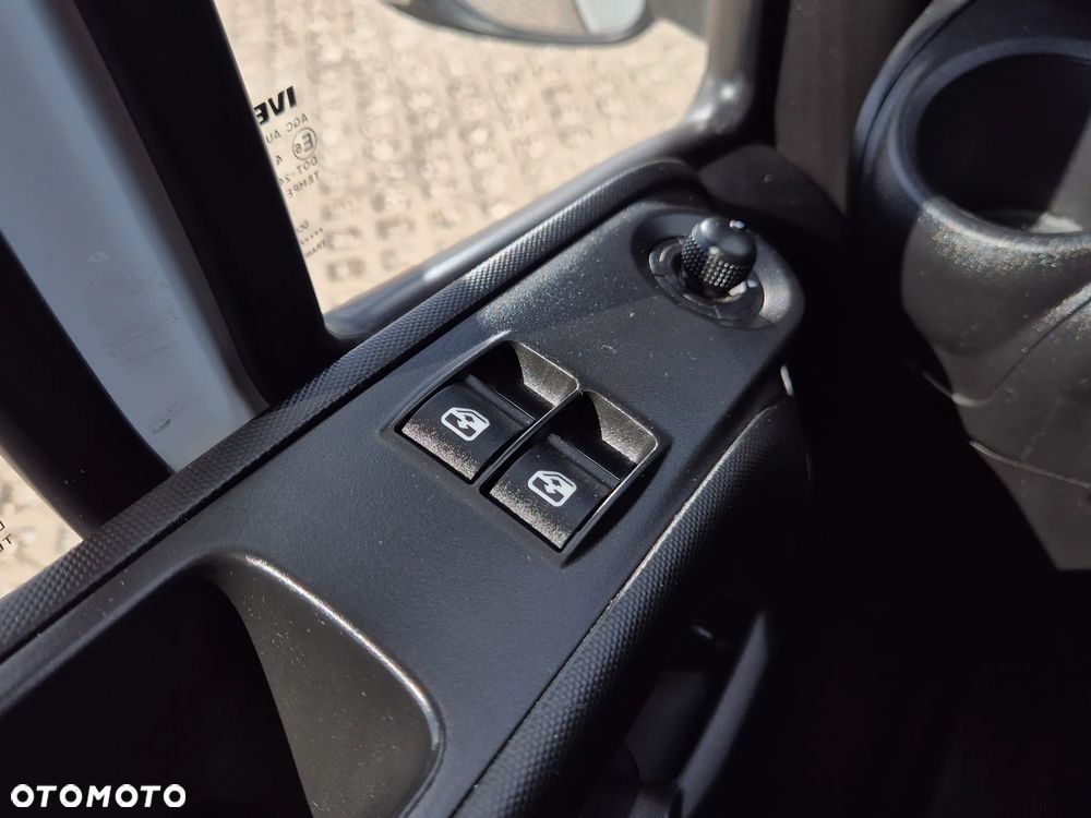 Iveco Daily 35S16 L4H2, MAXI blaszak, klimatyzacja, tempomat - 10
