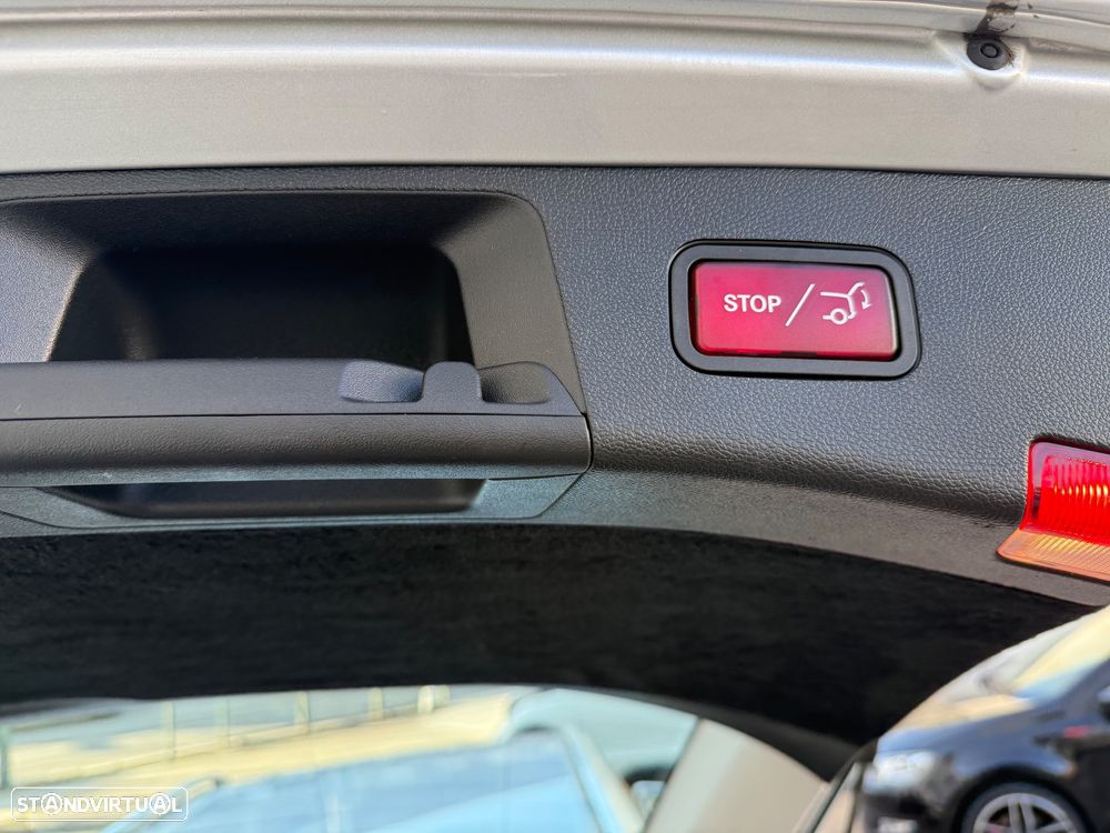 Mercedes-Benz E 300 Bluetec Hybrid Avantgarde - 15