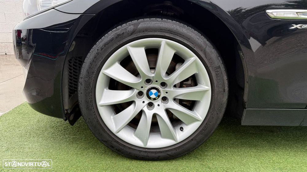 BMW 530 d xDrive Line Luxury Auto - 13