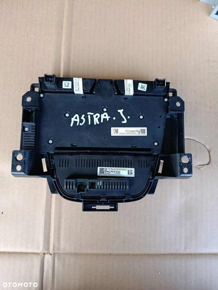 OPEL ASTRA J IV 4 RADIO WYŚWIETLACZ EKRAN PANEL 22924493 22858076 13360091 - 4