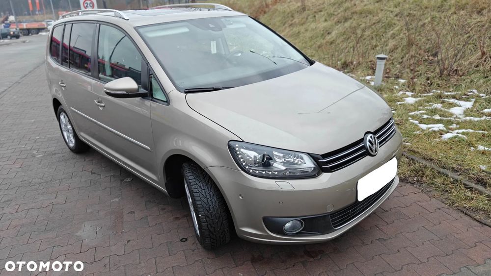 Volkswagen Touran 2.0 TDI Highline DSG - 6