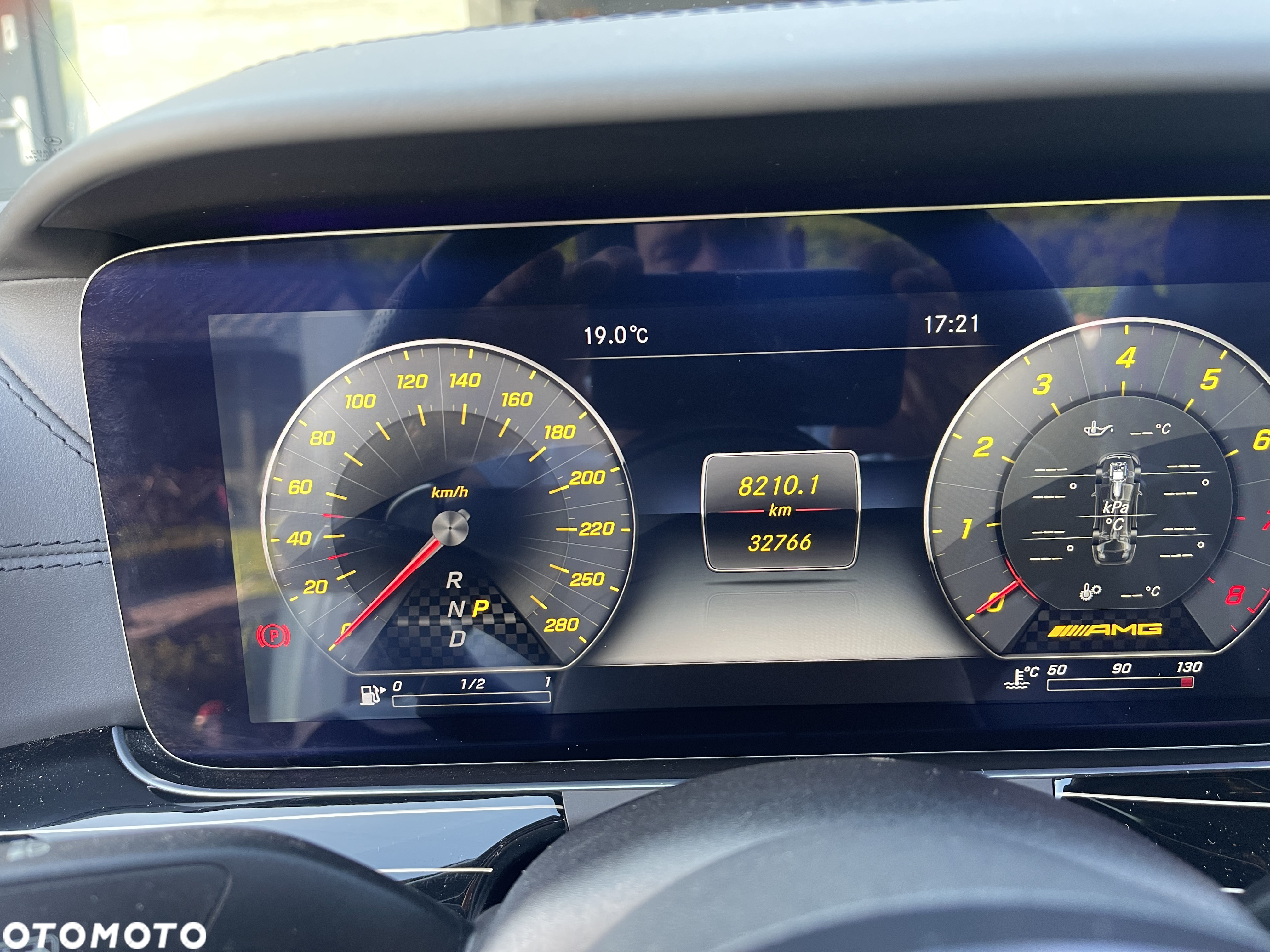 Mercedes-Benz Klasa E AMG 53 Kabriolet 4-Matic+ 9G-TRONIC - 6