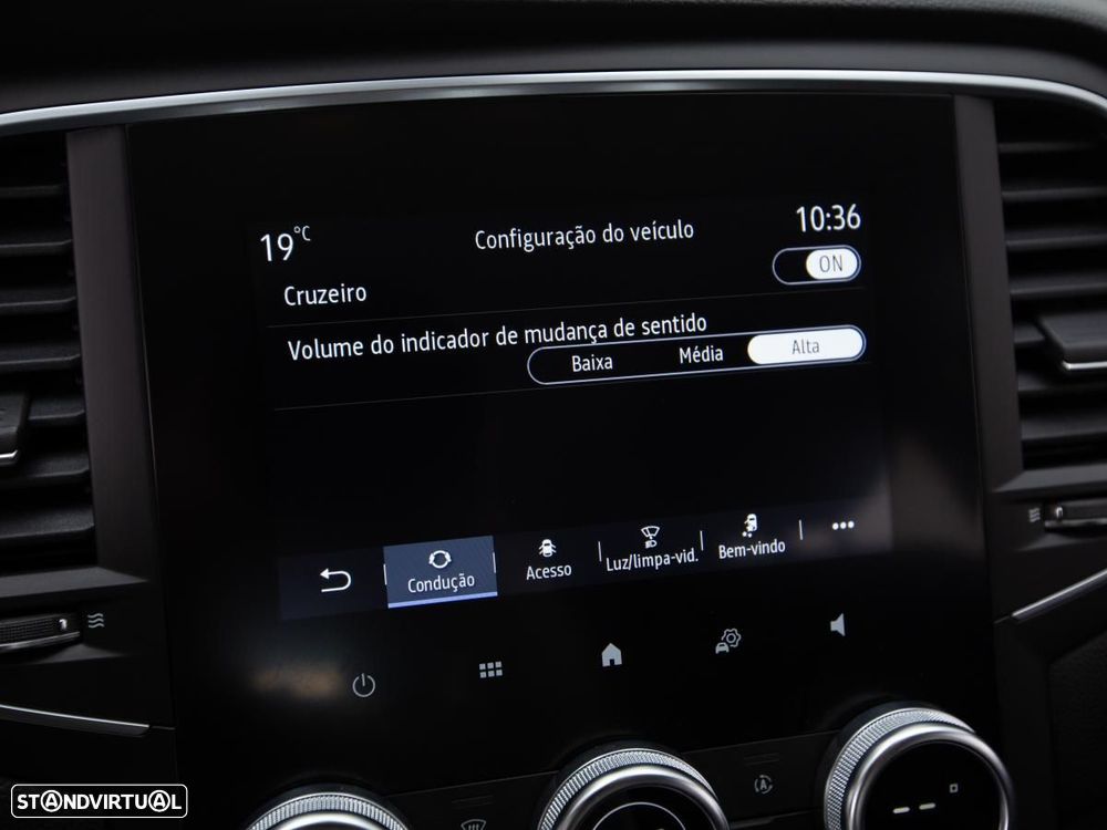 Renault Mégane Sport Tourer 1.5 Blue dCi Equilibre EDC - 22