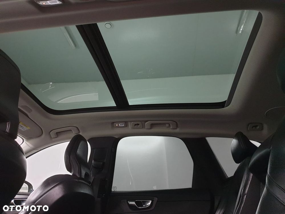 Volvo XC 60 B4 D Geartronic Inscription - 29