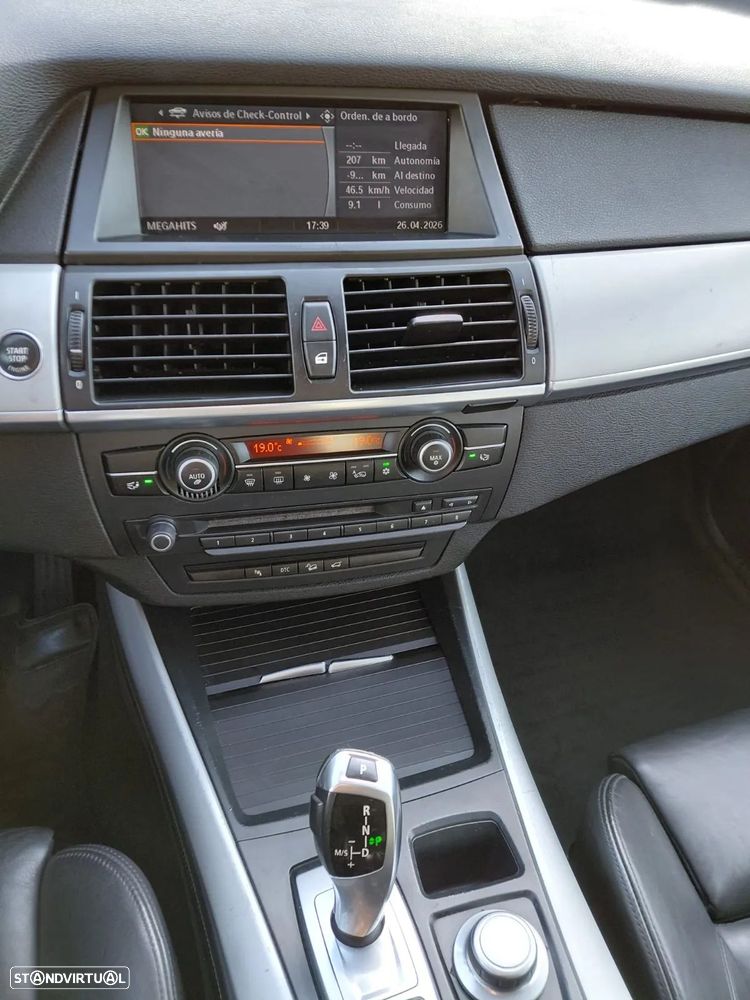BMW X5 3.0 d - 17